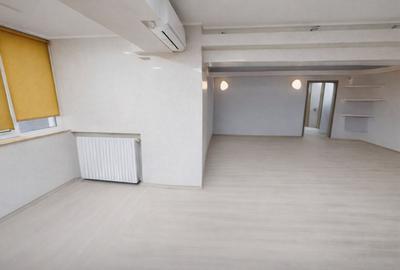 CAPITOL - B-dul. Mamaia - Apartament cu 4 camere si terasa de 80 mp. - 2