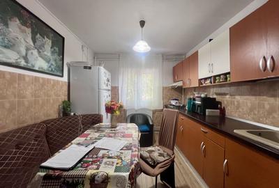 Apartament 3 camere, 69 mp utili, decomandat, parter - zona Soarelui - 10