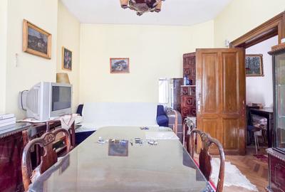Apartament 3 Camere în Casă | Bd. Dacia 127 | Garaj + Curte - 2
