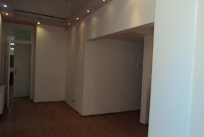 Birouri 80 mp RENOVAT (prima inchiriere) - 21