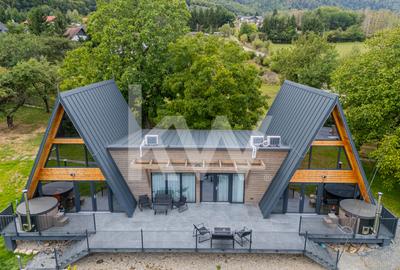 Casă individuală cu 6 camere în Tohănița