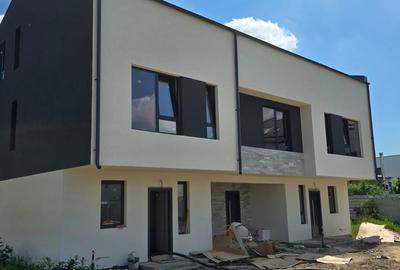 Duplex cu 4 camere în Vest