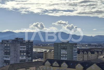 Apartament cu 3 camere decomandat, mobilat în Mihai Viteazul