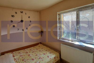 VANZARE CASA 5 CAMERE | TEREN 660 MP | ROSIORI DE VEDE - 11