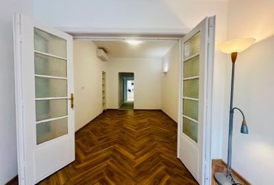Apartament cu 3 camere decomandat, mobilat în Dorobanți