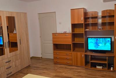 Garsoniera Titan, 1 minut metrou, 38 mp, bloc reabilitat termic, mobilata comple - 7