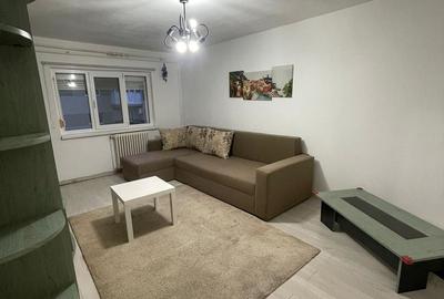 Apartament cu 2 camere decomandat în Tolstoi
