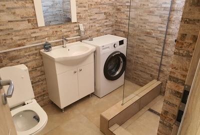 Vânzare Apartament 2 Camere Spațios, Mobilat și Utilat, Aproape de Plajă - 9