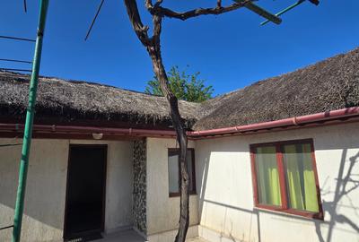 Exclusivitate-Vadu, zona centrala, casa 75mp, teren 1917 mp/31ml deschidere - 35