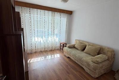 Apartament 3 camere, zona Aula Universitatii - 1