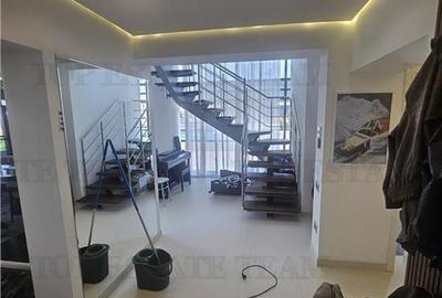 Penthouse de Lux cu vedere pe lacul tei - 10