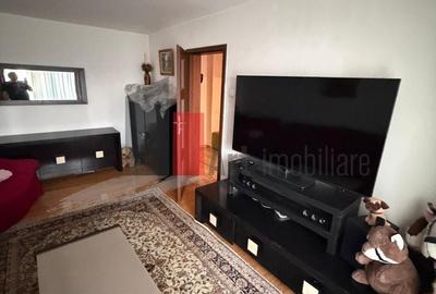 Apartament cu trei camere de vanzare-Crangasi-loc de parcare - 3