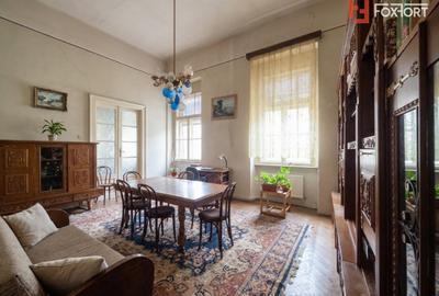 Apartament cu 4 camere circular, mobilat în Central