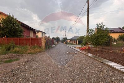 Teren intravilan 750mp | Domnești | Oportunitate de Investiție - 3