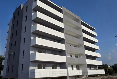 Apartament cu 3 camere decomandat în Theodor Pallady