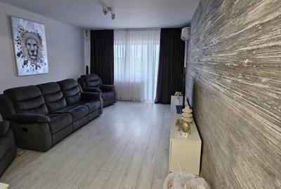 Apartament cu 2 camere, mobilat în Tomis Plus