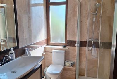 Vilă elegantă de închiriat - 8