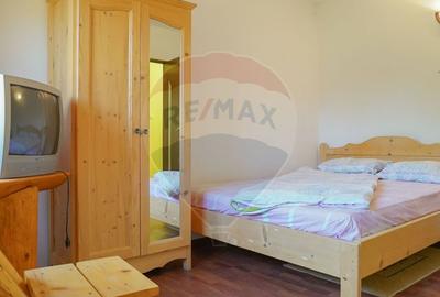Casă de vacanță cu 9 camere de vânzare Moieciu de Jos - 14