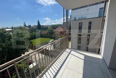 Apartament cu 3 camere semidecomandat în Andrei Mureșanu