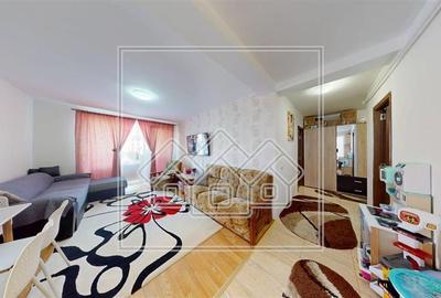 Apartament mobilat, 2 camere, 2 balcoane, loc de parcare -T. Ricci - 9