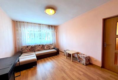 Apartament cu 2 camere semidecomandat în Obor
