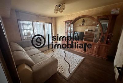 Apartament cu 3 camere decomandat, mobilat în Calea București