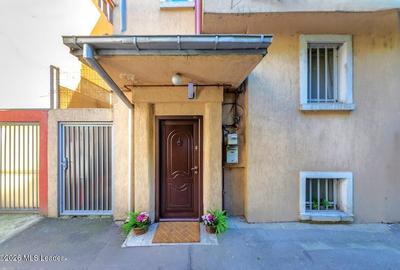Cotroceni - Carol Davila, Townhouse 232 Mp - Oportunitate Rara - 48