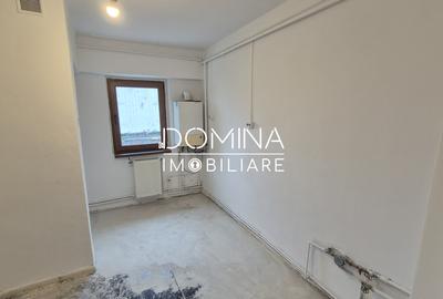 Vanzare apartament 3 camere, Bd. Ecaterina Teodoroiu - zona Casei de Cultura - 5