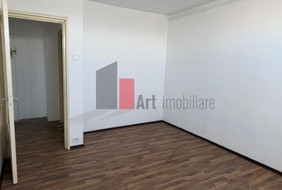 Apartament cu 2 camere semidecomandat în Drumul Taberei