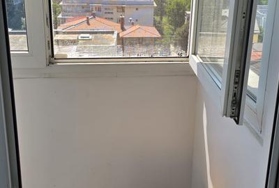 1 Mai - Clucerului, 2 camere, etaj 10, proaspat renovat €490 - 3