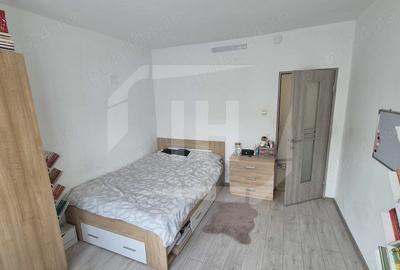 Apartament cu 3 camere decomandat, mobilat în Central