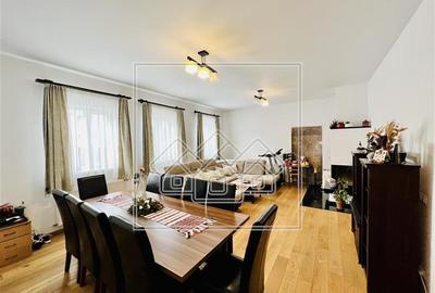 Duplex cu 5 camere în Lazaret