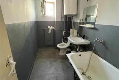 Vanzare apartament 3 camere 2 bai - bloc din 1986 - 3