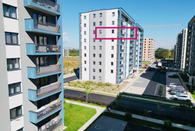 Apartament cu 3 camere decomandat în Tractorul