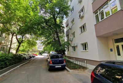 2 Camere | Decomandat | Centrala proprie | 1981 | Parcare ADP | Parter - 12