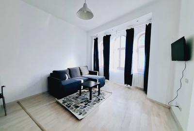 Apartament cu 3 camere decomandat, mobilat în Universitate