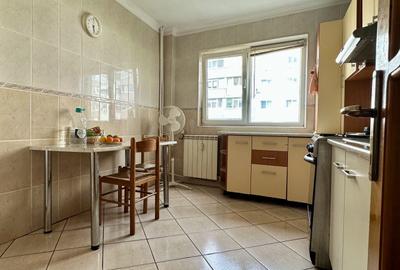 Apartament 3 camere Gorjului, 69,5 mp, 2 bai, 2 balcoane, bloc 1979 - 6