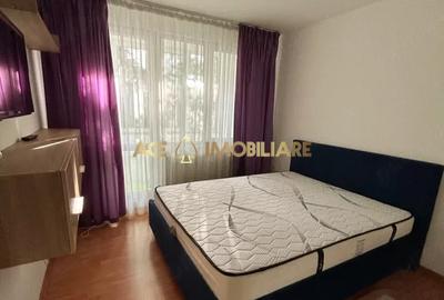 Apartament cu 3 camere semidecomandat, mobilat în Titan