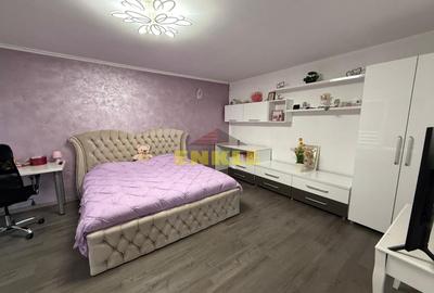 Casă individuală cu 5 camere în Curtești