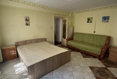 Garsonieră decomandată, mobilată în Cantacuzino
