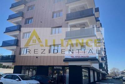 Apartament cu 3 camere semidecomandat, mobilat în Central