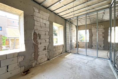 VILA CU AUTORIZATIE ACTIVA || 4 CAMERE || LA GRI || DOROBANTI - ROMANA - 6