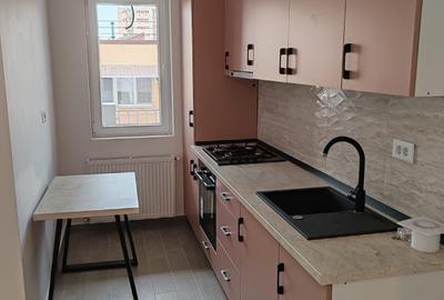 Prima inchiriere - balcon - mobilata - centrala proprie - 1