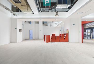 Spațiu comercial premium 220mp Agora Arad - 8