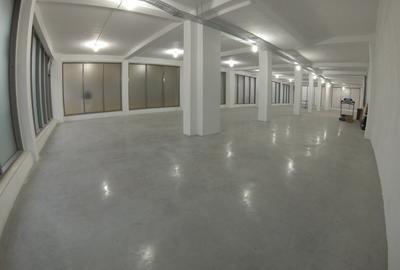 Pipera la 1km distanta de rondul omv. - 1