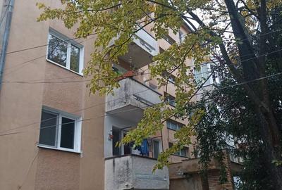 De vânzare apartament cu 2 camere în Sfântu Gheorghe - 1