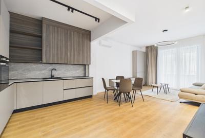 Apartament cu 2 camere semidecomandat în Grivița