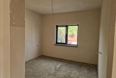 Agenție imobiliară vindem parte din duplex în Năvodari - 3