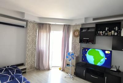 Apartament cu 2 camere semidecomandat în Rahova