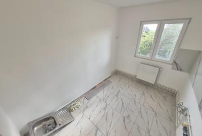 2Cam--Sagului-7 Min de Spitalul Judetean--Renovat--45MP-75.000 Euro!Neg - 11